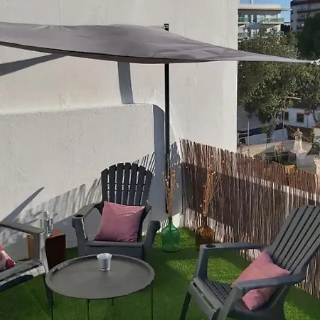 דירה Ofelia Terrace House *