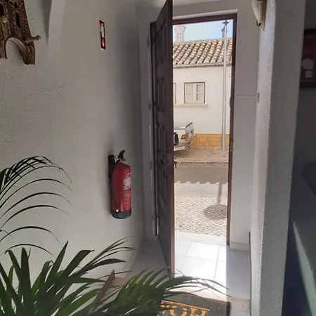 Ofelia Terrace House דירה *