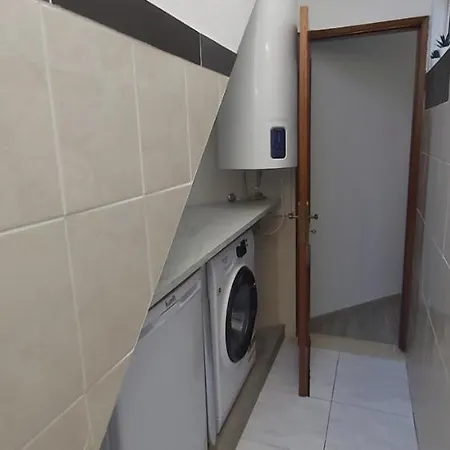 Ofelia Terrace House פורטימאו