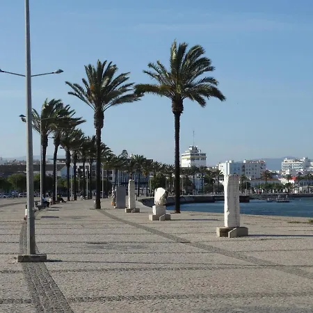 Ofelia Terrace House דירה *