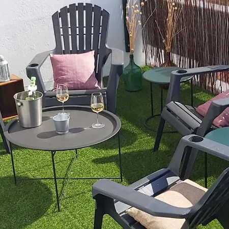 Апартаменты Ofelia Terrace House