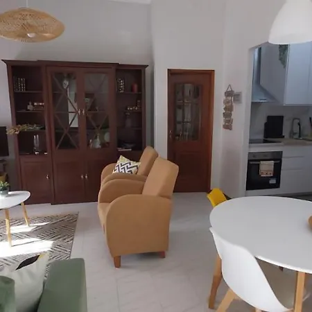 Ofelia Terrace House Appartement
